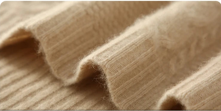 Loose-Fitting Black V-Neck Thick Knitted Vest